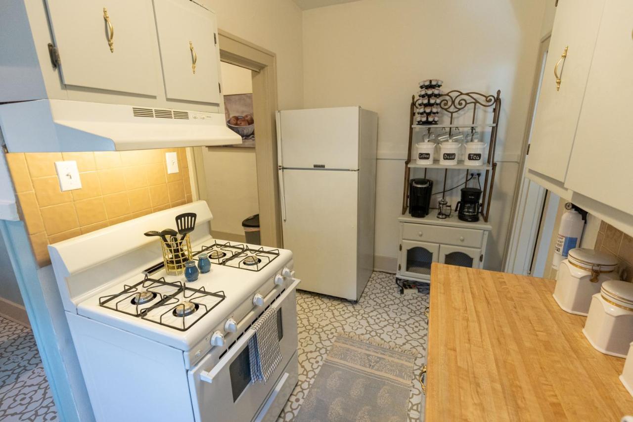 Villa Historic Revival Midtown Memphis Duplex 64 Yes Pets Fast Wifi Free Parking Exterior foto